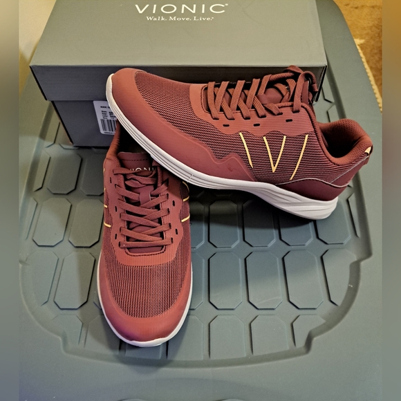 VIONIC SNEAKERS brand new AUDIE COMFORT Walking sneakers COLOR is SHIRAZ 7.5M - Picture 8 of 9